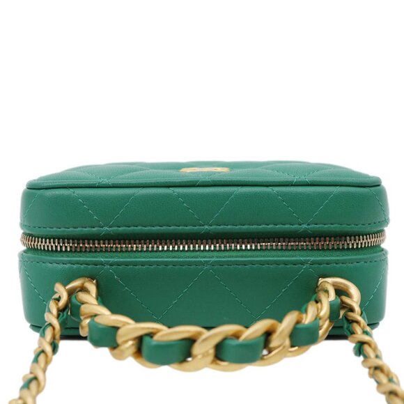 Chanel  Tea Afternoon Quilted Leather Chain Top Handle Vanity Case Green - Picture 4 of 13